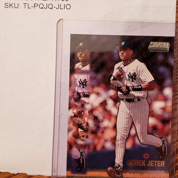 1999 The Topps Co Inc® DEREK JETER New York Yankees™ Topps Stadium - Picture 1 of 2